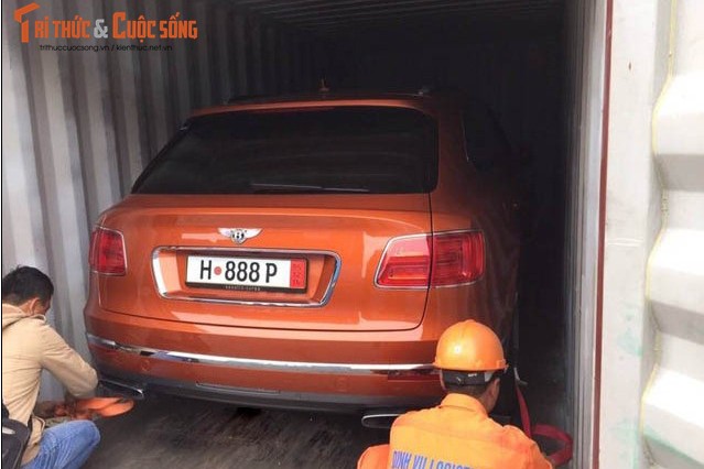 SUV Bentley Bentayga gia 22 ty ve Viet Nam don Tet-Hinh-5